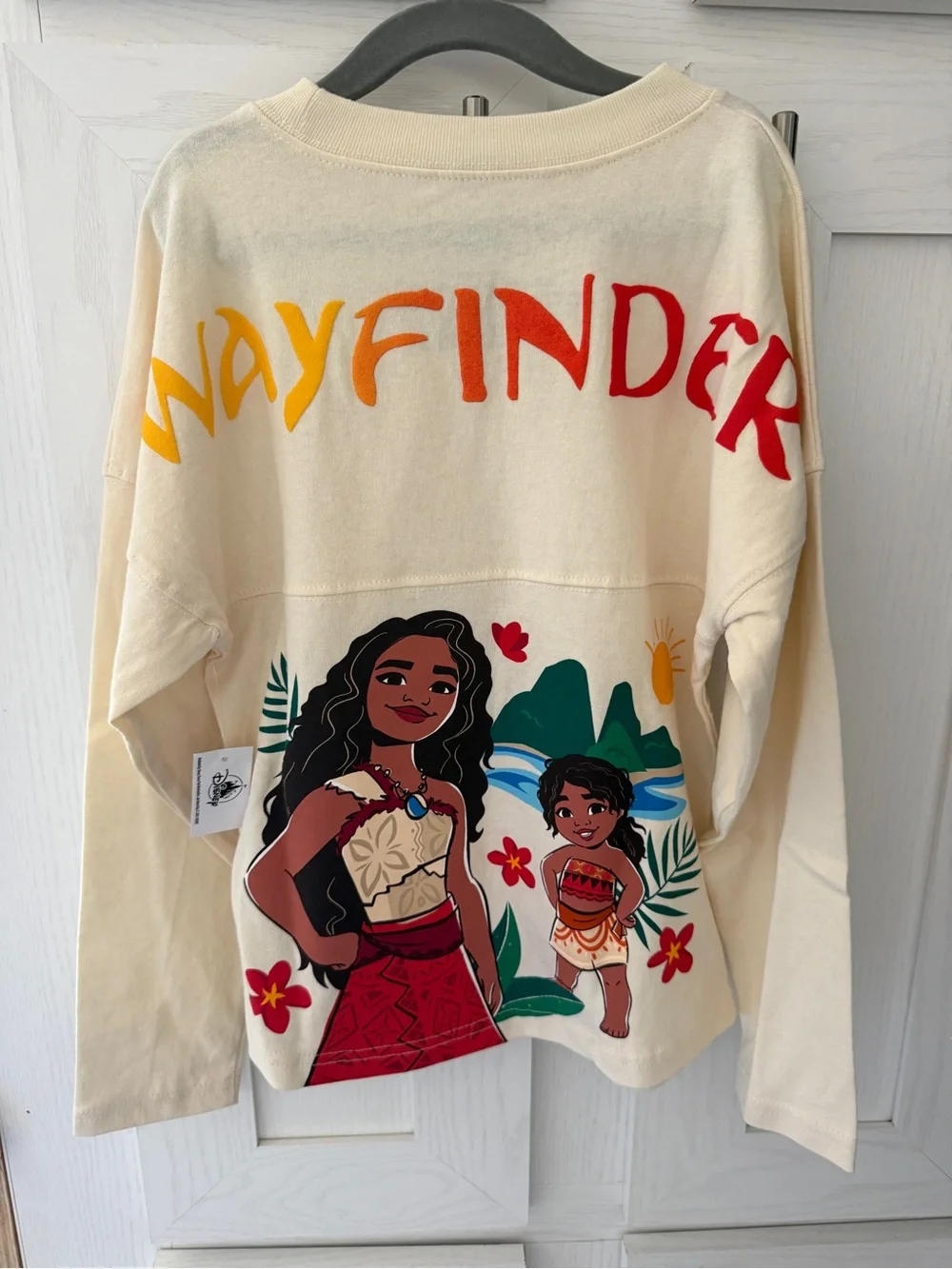 DISNEY Spirit Jersey MOANA 2 Wayfinder Top HeiHei Kids Sz S 2024 NWT
